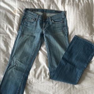 Women’s Jeans